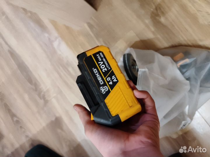 Аккумуляторная болгарка