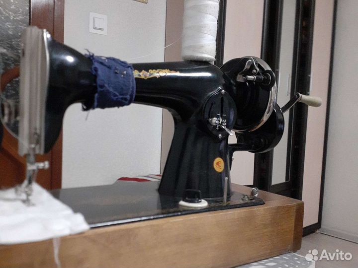 Швейная машинка подольск 2м