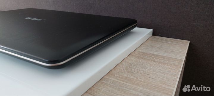 Asus 4 ядра/8 озу/256гб ssd