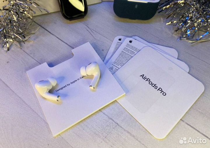 Ультрабук Apple Watch 9 и AirPods Pro 2 в комплекте