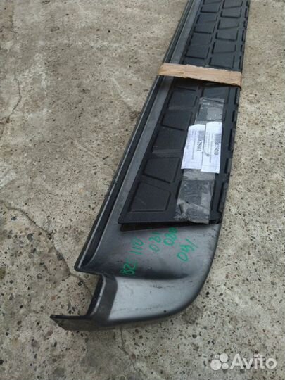 Подножка порог правая Kia Monave 2018