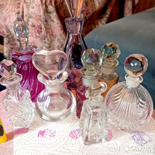 Старинные флаконы для духов xviii-XIX в.Франция