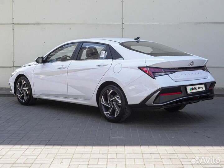 Hyundai Elantra 1.5 CVT, 2024, 73 км