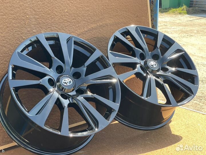Диски R20 черные на toyota LC200 LX570 5х150