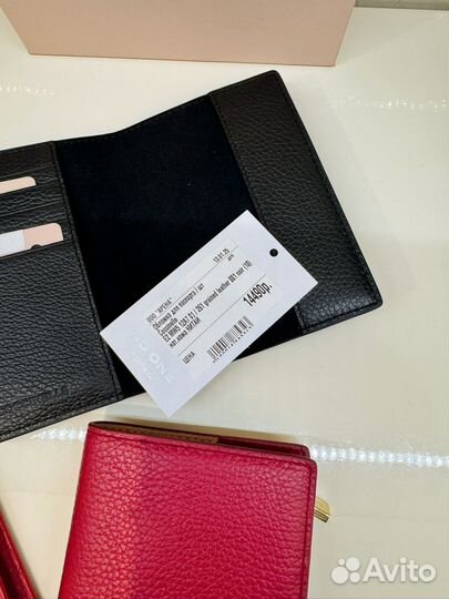 Обложка на паспорт Coccinelle