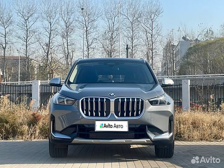 BMW X1 2.0 AMT, 2024, 4 900 км