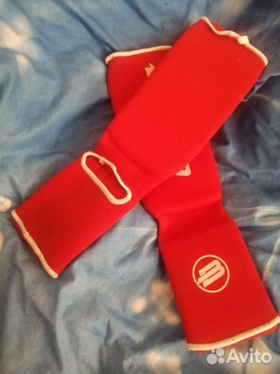 Перчатки для единоборств