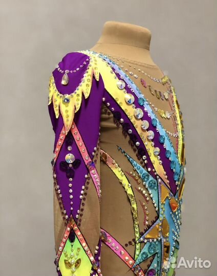 Купальник для художественной гимнастики