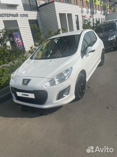 Peugeot 308 1.6 AT, 2012, 180 100 км