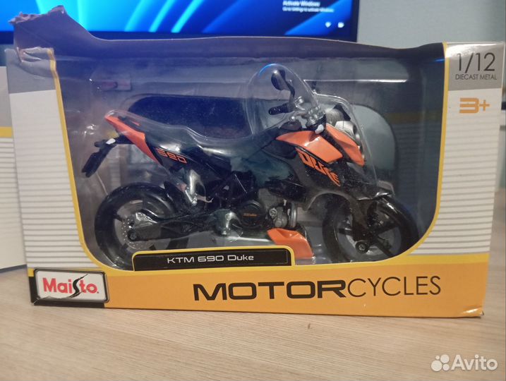 Maisto motorcycles 1 12