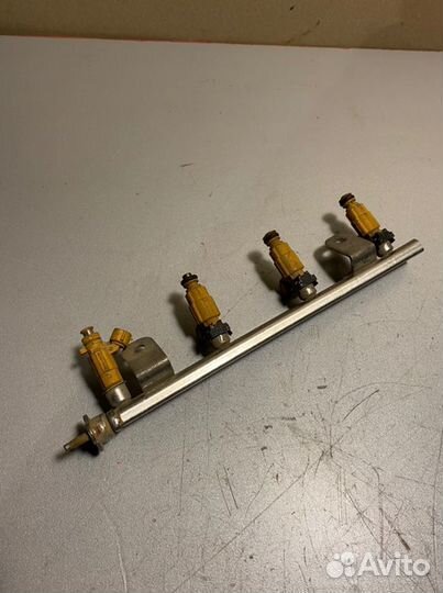 Топливная рампа Hyundai Elantra HD 1.6