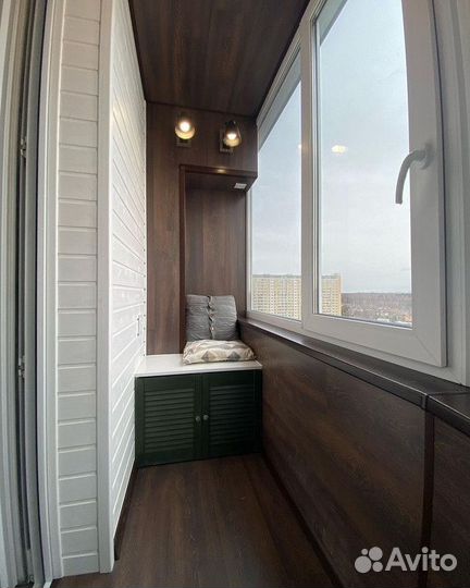 Балконное остекление новое