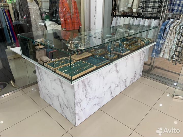 Продаётся Полка для бижутерии