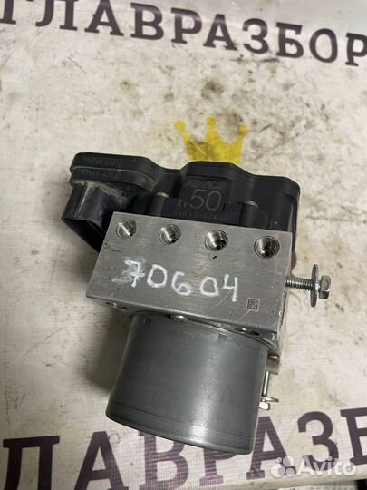 Блок ABS Toyota RAV4 б/у