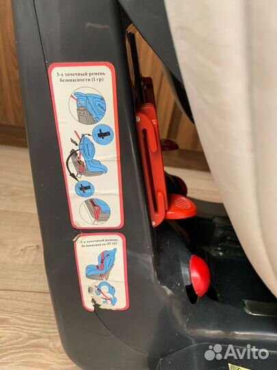 Автомобильное детское кресло от 9 до 36 кг