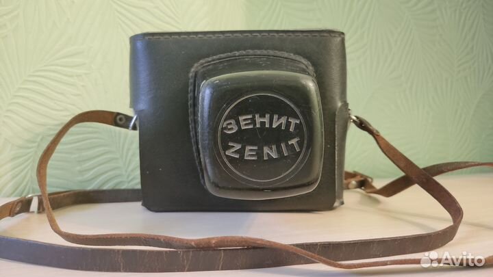 Плёночный фотоаппарат Зенит Е - Zenit E