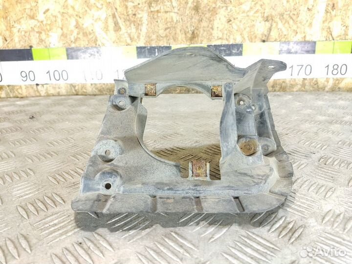 Кронштейн другой Mitsubishi Lancer 10