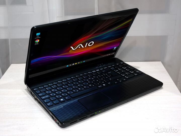 Продам ноутбук Sony Vaio (Intel Core i7)