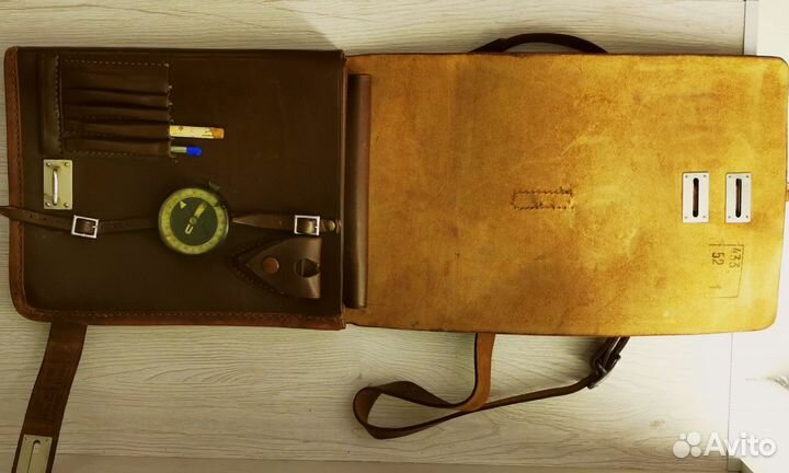 Офицерская сумка - планшет и фляжка