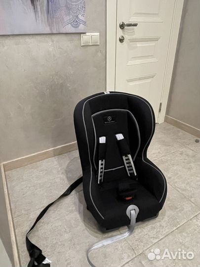 Mercedes-Benz автокресло