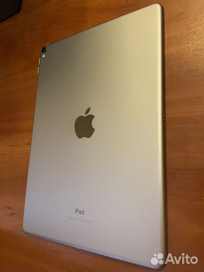 iPad Pro 10.5-inch Wi-Fi 64GB Space Gray