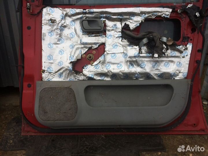 Двери спейс раннер