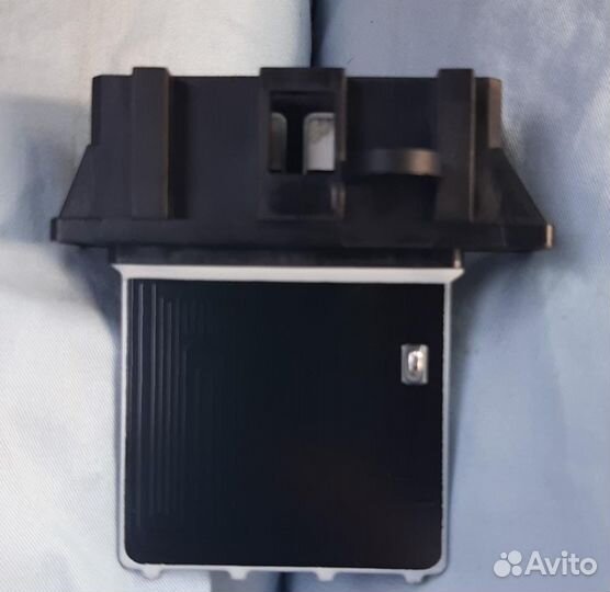 Резистор Реле регулировка печки nissan