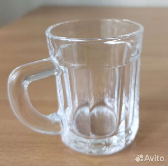 Пепельница и кружечки