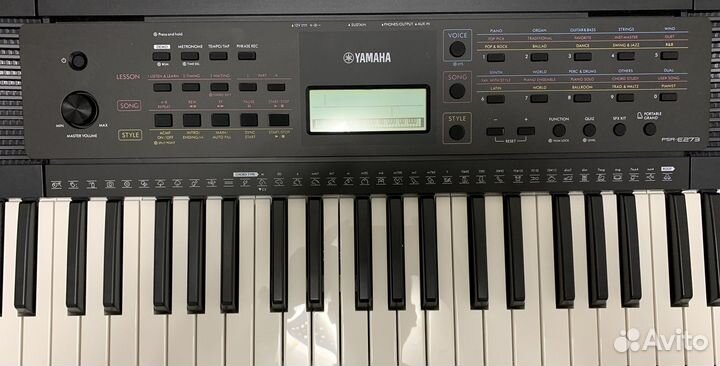 Синтезатор Yamaha PSR-E273
