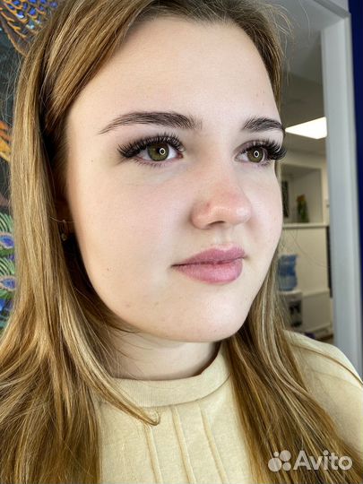 Наращивание ресниц - модель