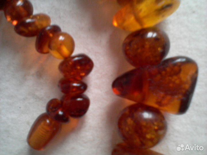 Янтарные бусы
