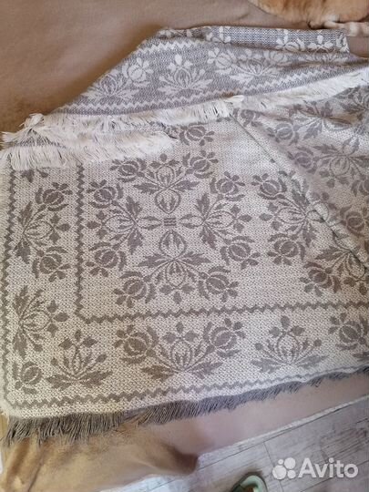 Покрывало из шерсти