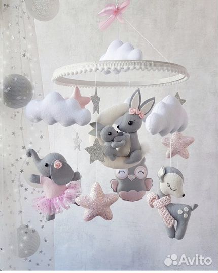 Детский мобиль в кроватку