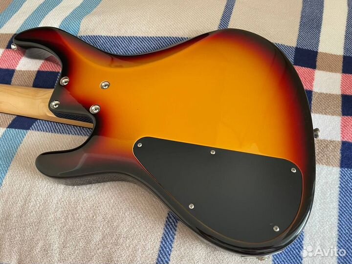 Бас гитара Bacchus TF-001 Twenty Four 4 струны