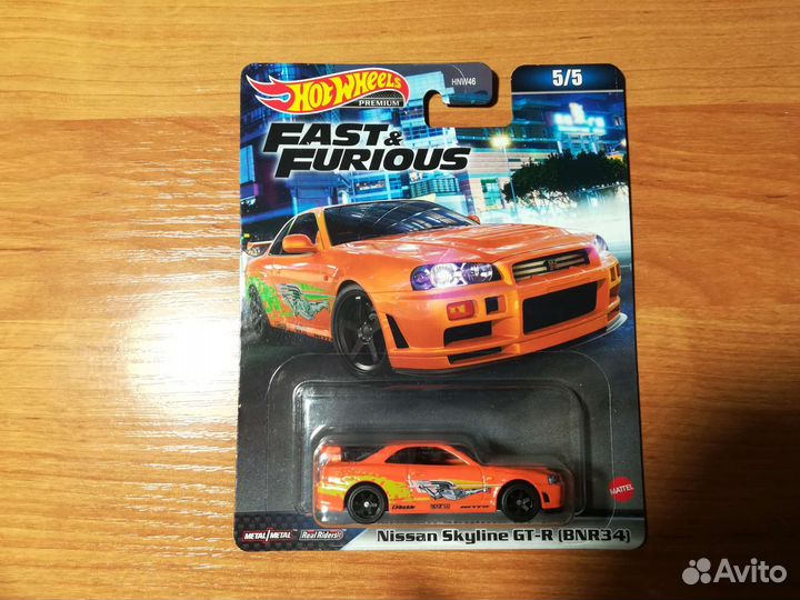 Hot Wheels Premium Nissan Skyline GT-R (BNR34)