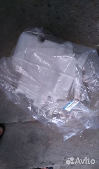 Бачок стеклоомывателя Mazda 3 BM 2013 - 2015