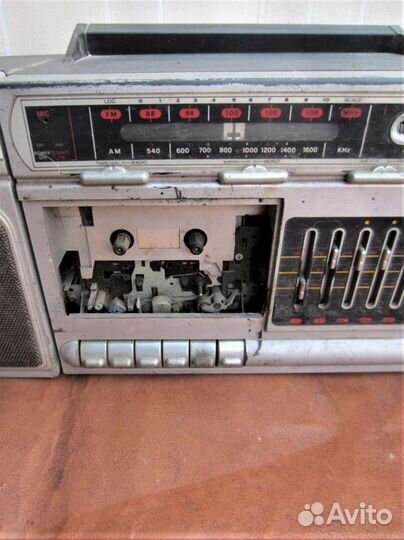 Магнитола International 7227 под ремонт