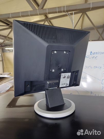 Монитор Samsung SyncMaster 740n