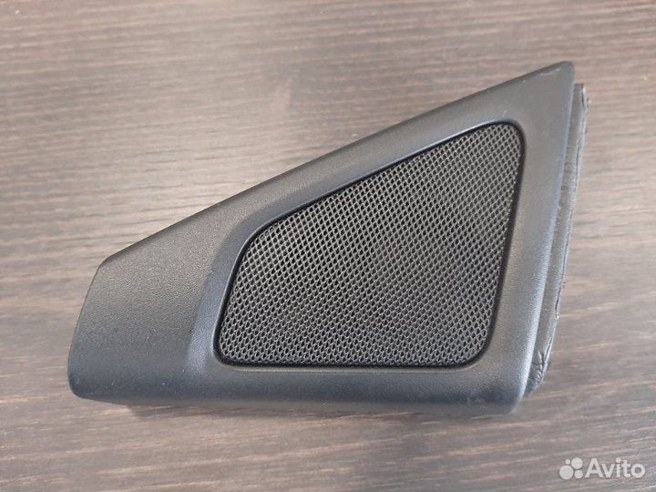 Накладка динамика передняя левая Bmw 5-Series F10