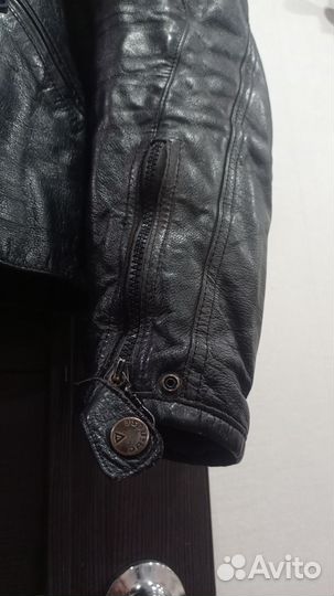 Мотокуртка dainese 52 кожаная