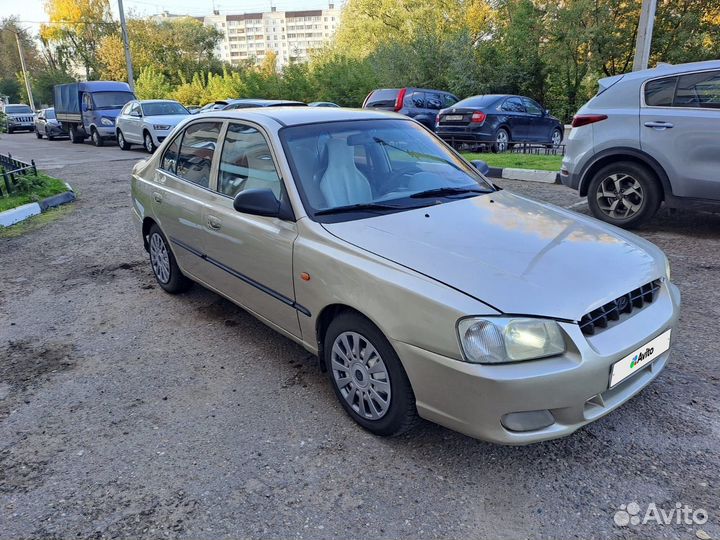 Hyundai Accent 1.5 AT, 2002, 300 000 км