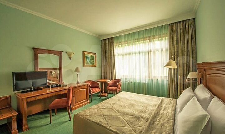 Отель 13 номеров в собственность