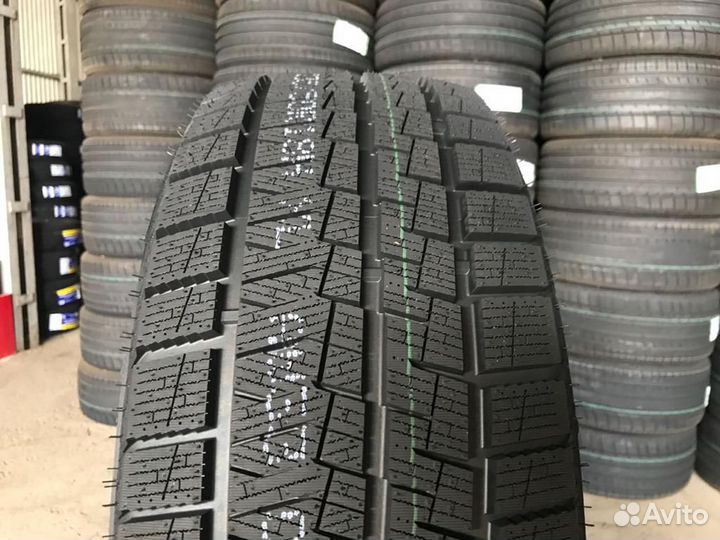 Habilead SnowShoes AW33 245/50 R19 105H