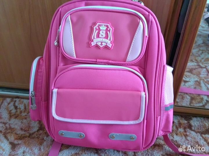 Рюкзак школьный для девочки новый