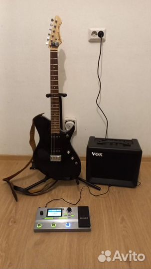 Электро гитара с комбиком