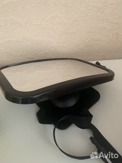 Зеркало для наблюдения за ребенком