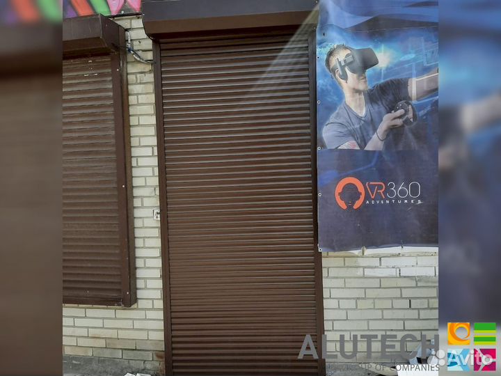 Рольставни на двери
