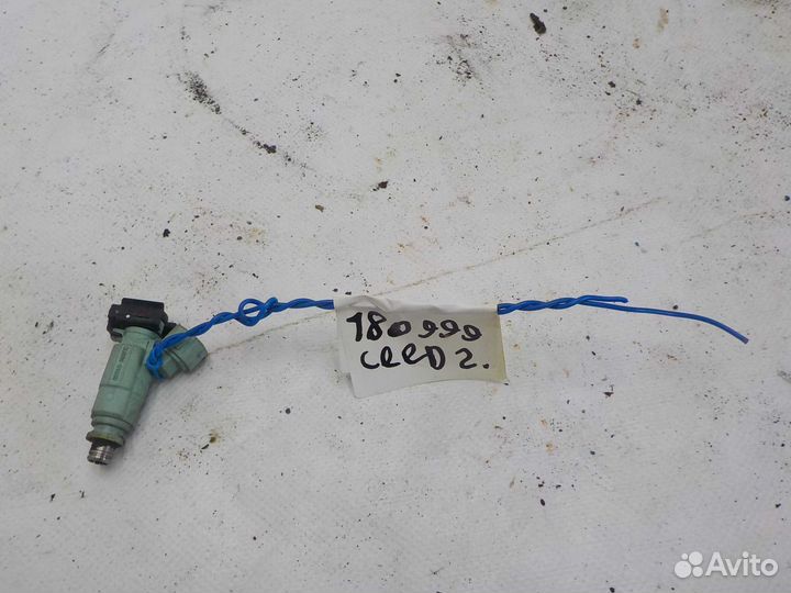 Форсунка топливная KIA ceed 2 (JD)