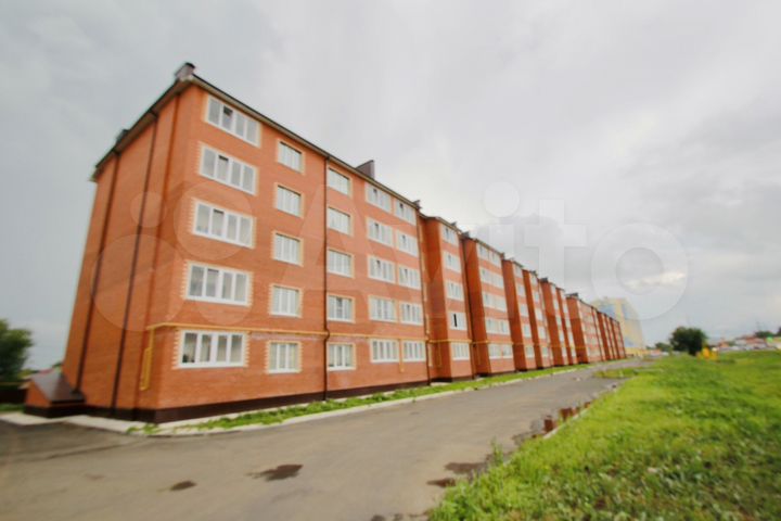 3-к. квартира, 68,2 м², 2/5 эт.
