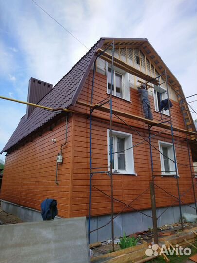 Бригада строителей